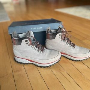 Cole Haan new waterproof boots size 7